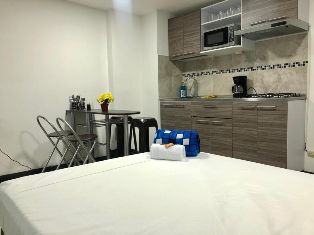 Apto Moderno En Laureles Medellín Esterno foto